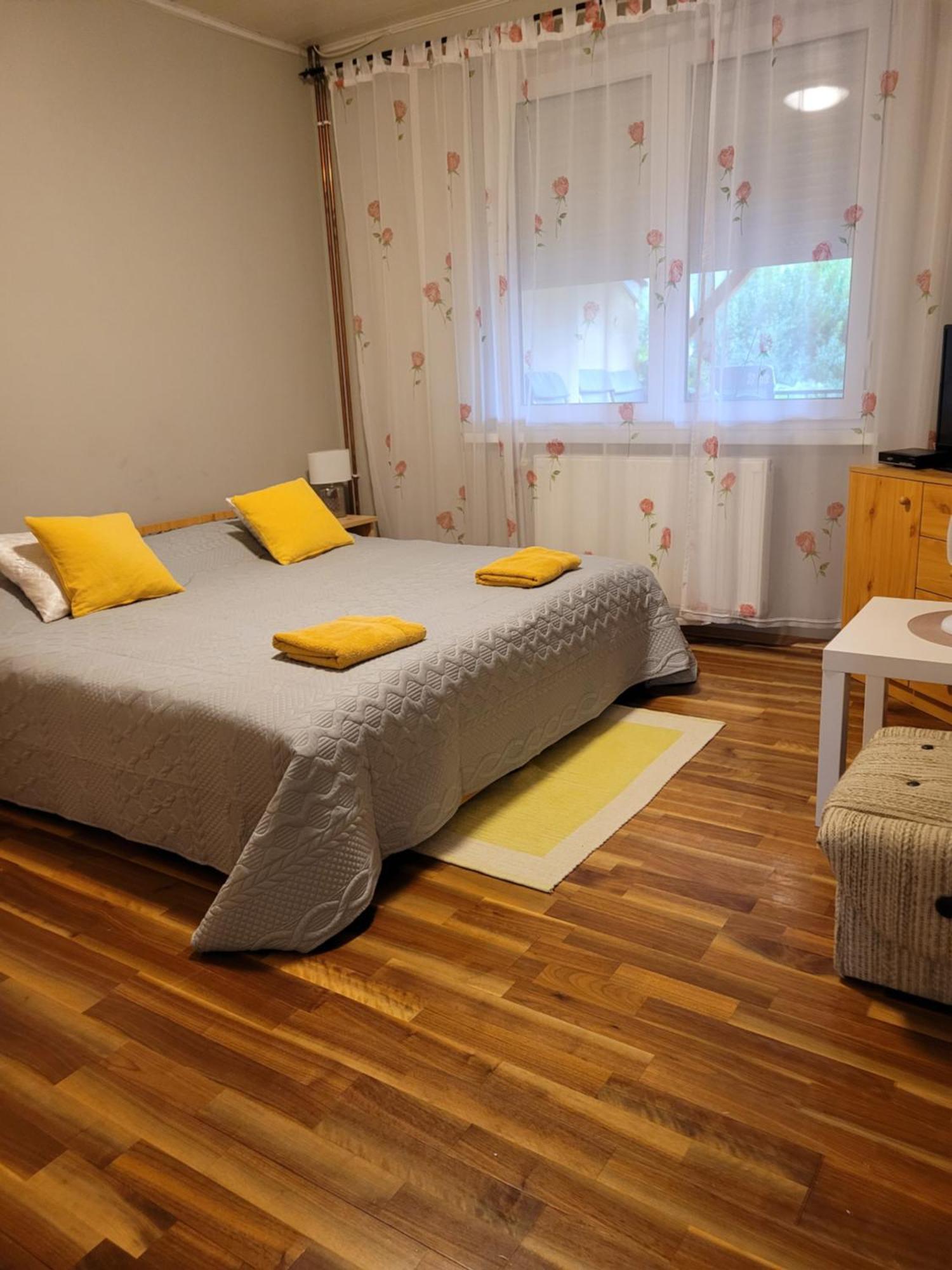 Gaestehaus Neumann Bük Екстериор снимка